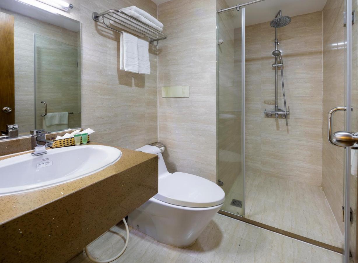 Saphia Hotel Nha Trang Bagian luar foto